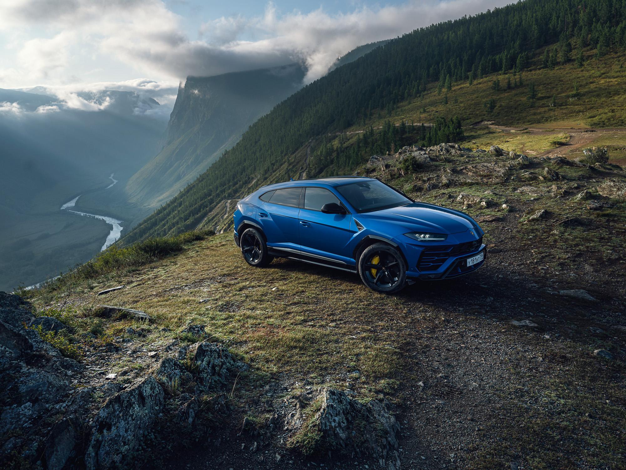 2000x1501 Lamborghini Urus SUV Blue, HD Superheroes, 4k Wallpaper, Image, Background, Photo and Picture