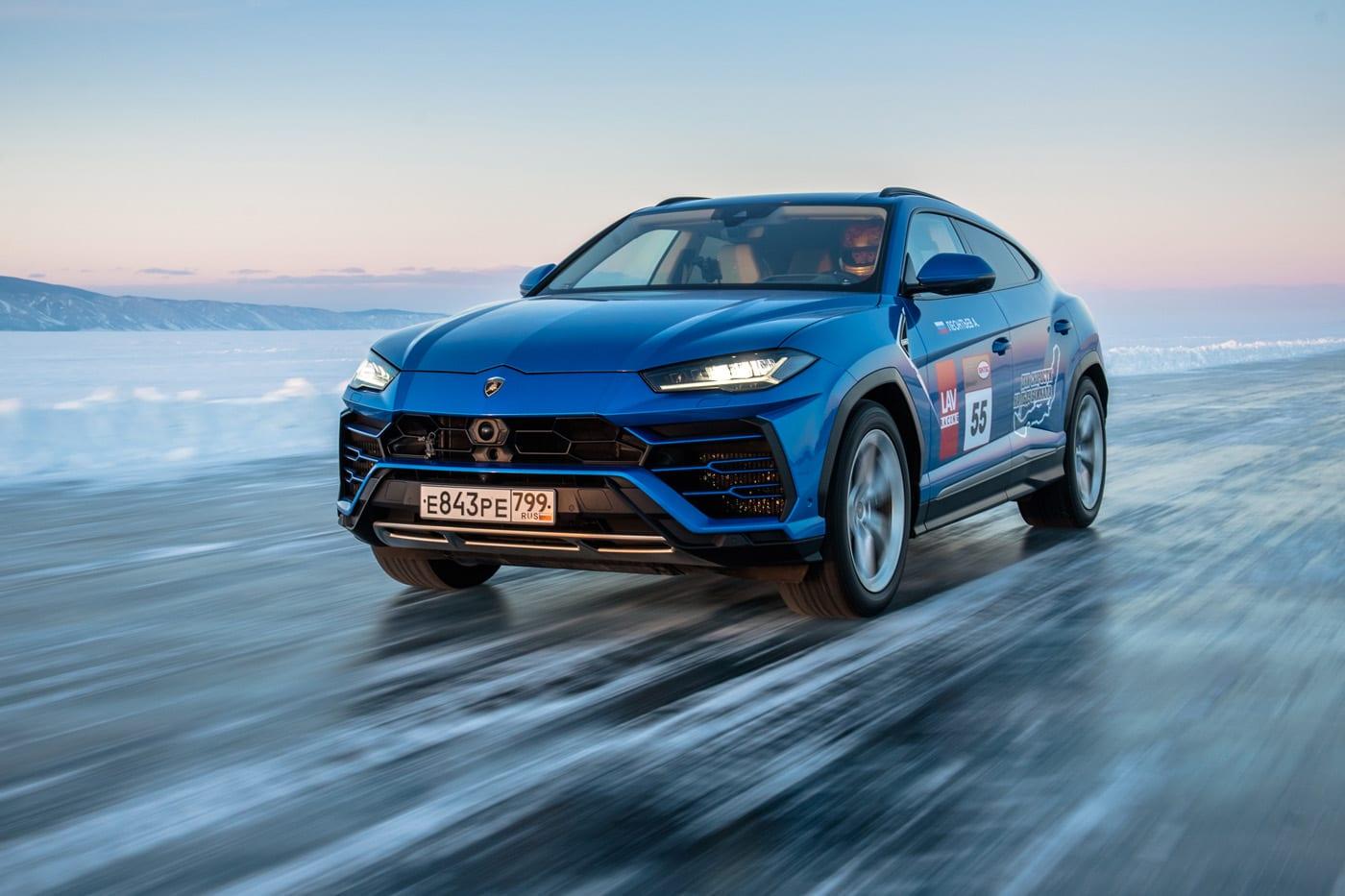 1400x933 Lamborghini Urus Shatters 1000m Record On Ice