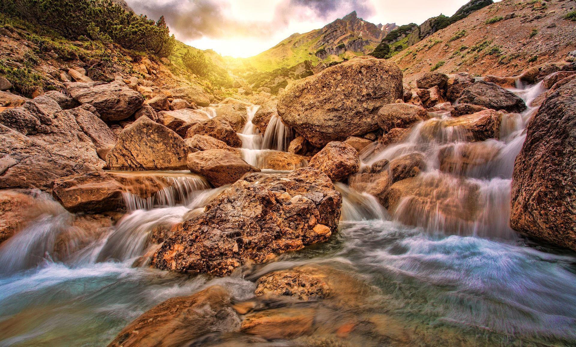 1920x1159 Beautiful 3D wallpaper of mountain river