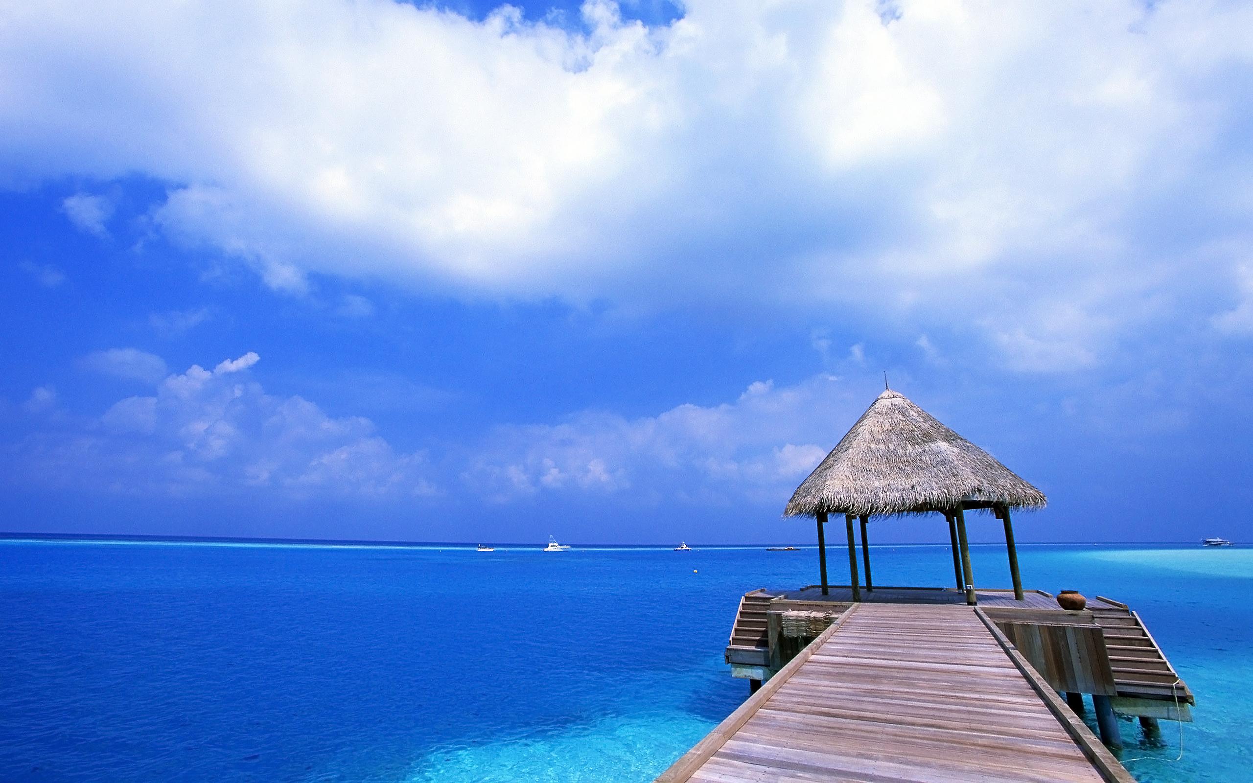 2560x1600 Fascinating view over the beach in Cancún, Mexico wallpaper
