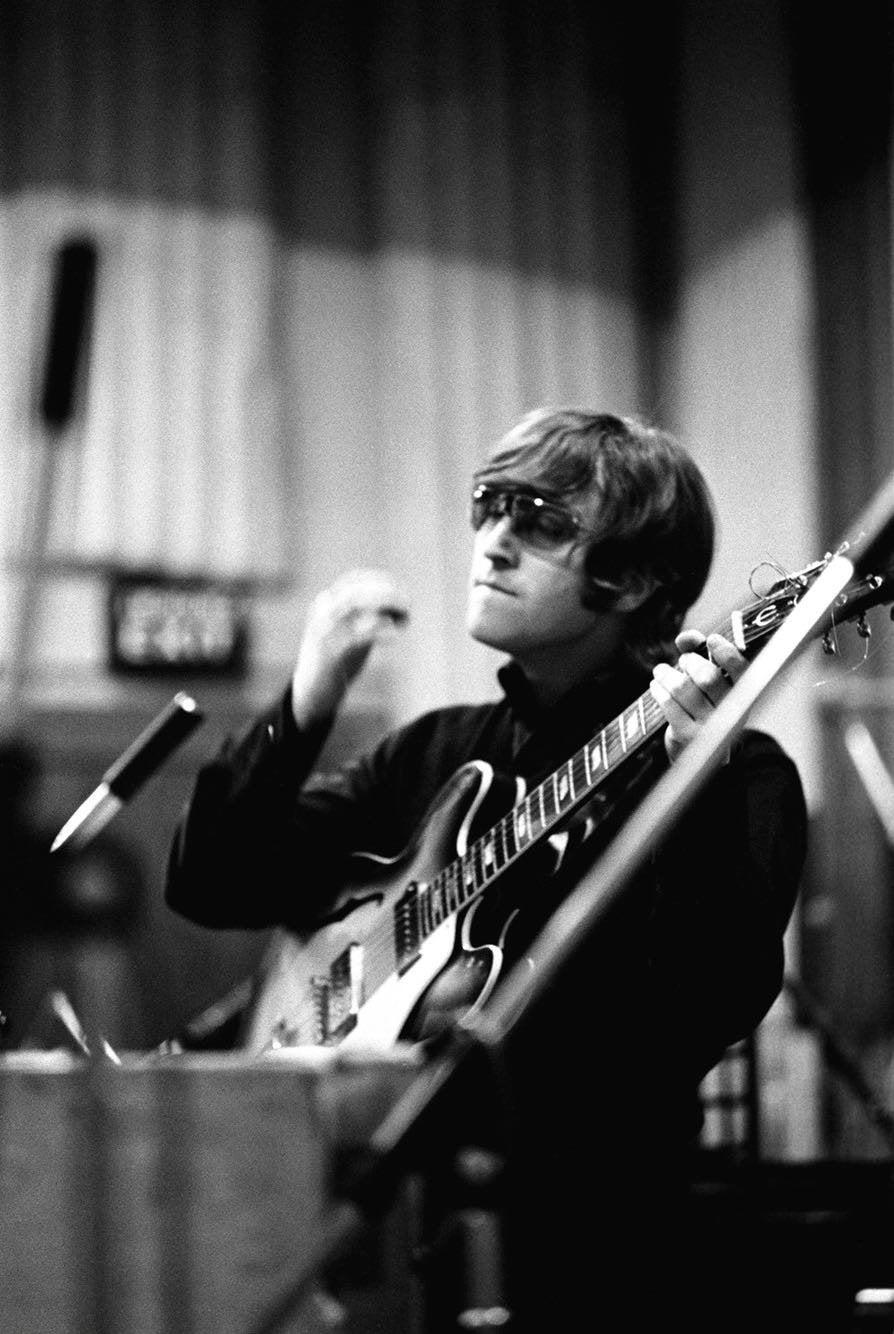 Wallpaper John Lennon Ringo Starr Paul McCartney The Beatles Family  Background  Download Free Image