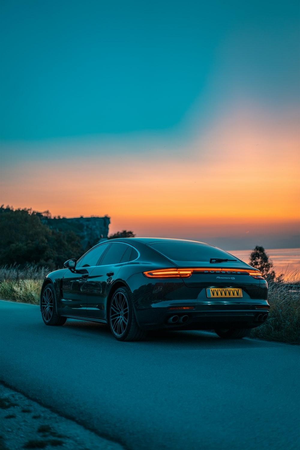 1000x1499 Porsche Panamera Picture. Download Free Image