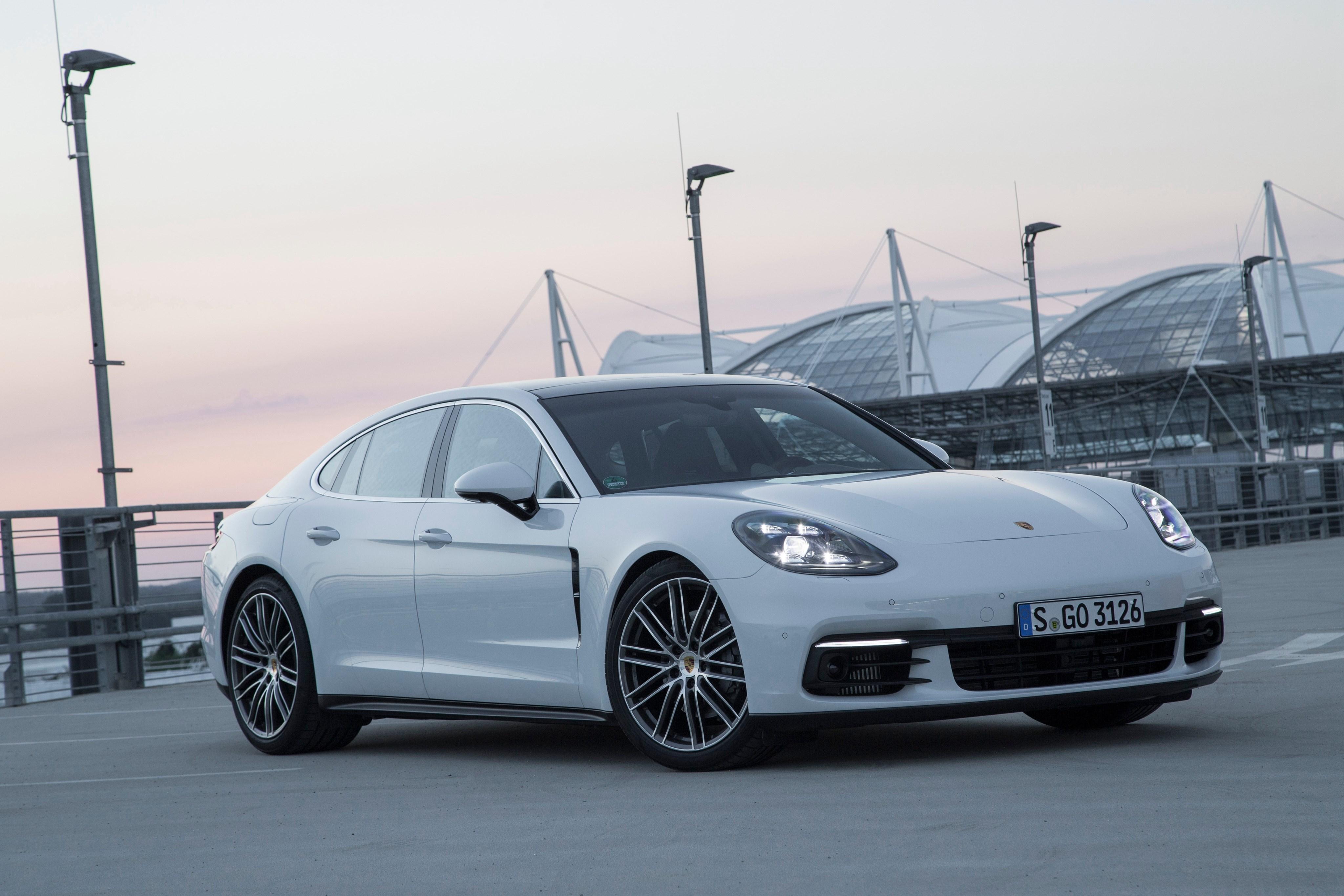 4096x2731 porsche panamera 4s 4k ultra HD wallpaper High quality walls
