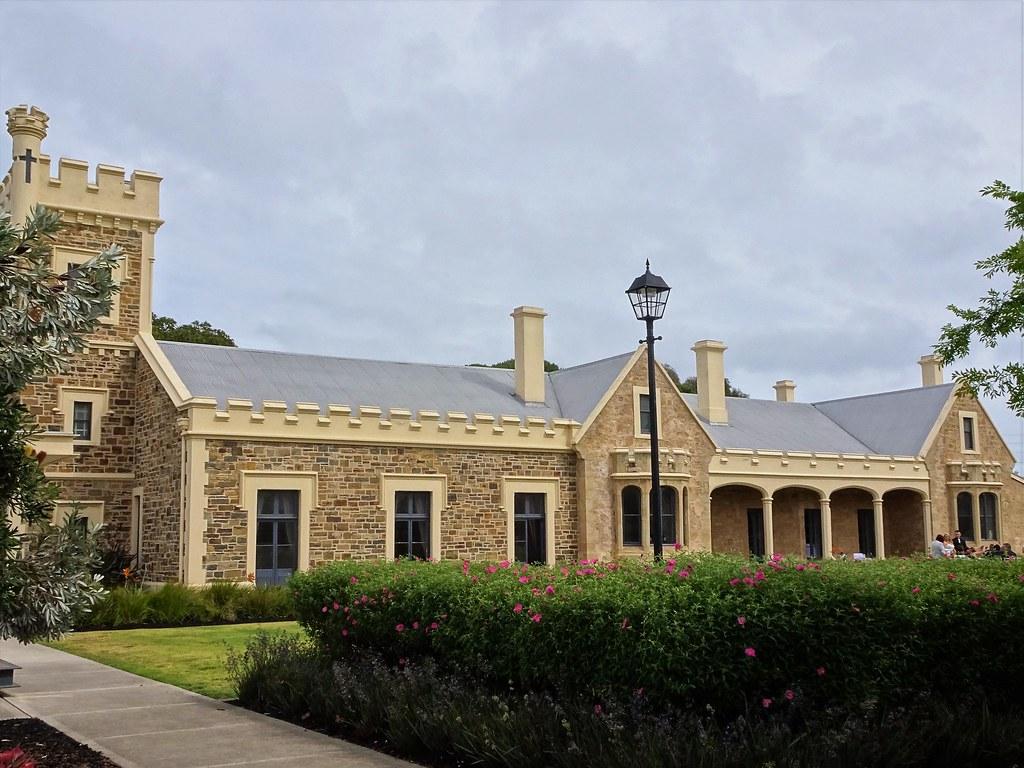 1024x768 Glanville.Tudor Gothic style Glanville Hall built for John