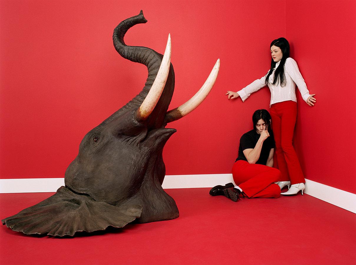 1209x900 Looking back on The White Stripes' 'Elephant'