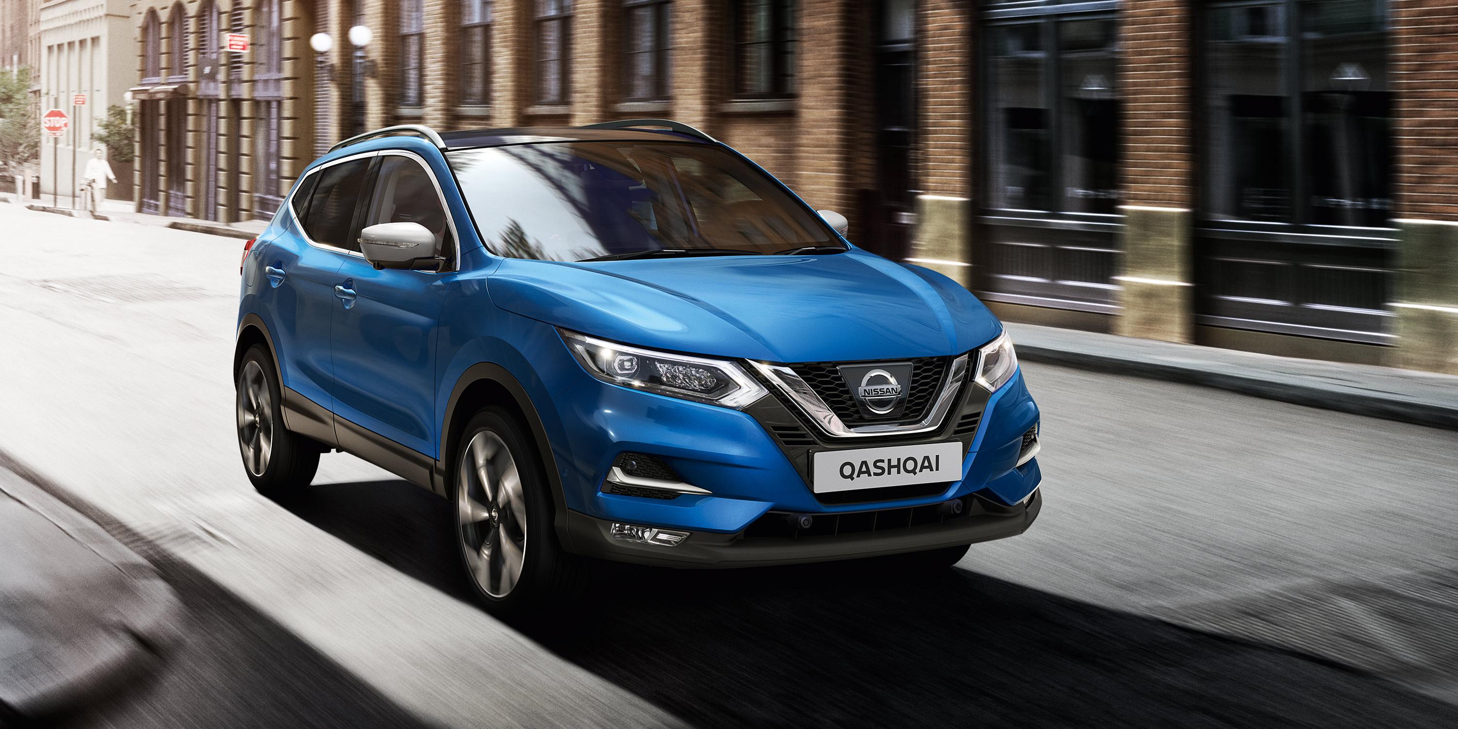 3000x1500 Nissan Qashqai front side view on road in city 1080p HD desktop wallpaper