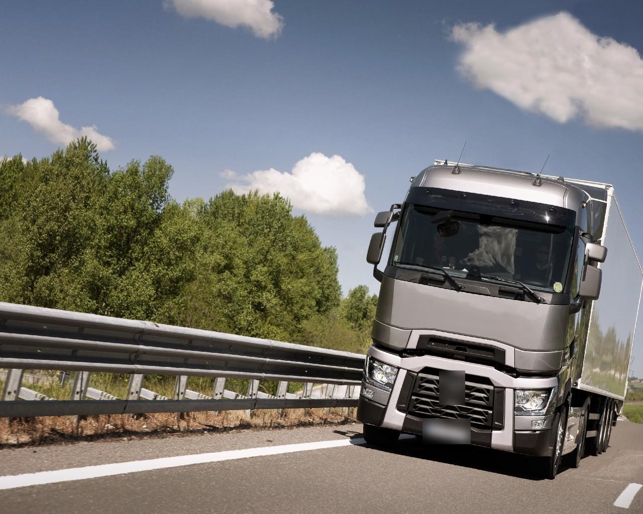 1280x1024 Wallpaper Renault Trucks T for Android