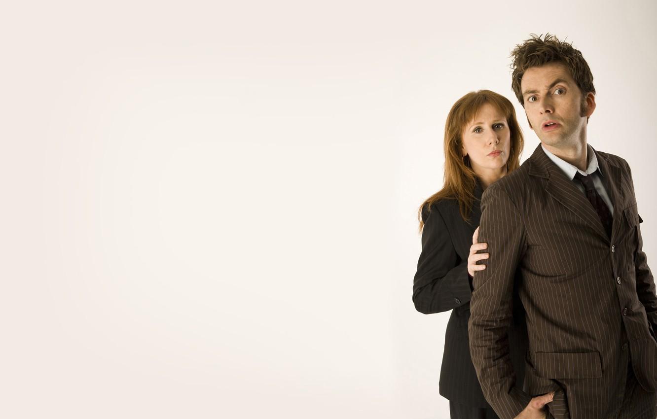 1332x850 Wallpaper look, background, woman, actress, costume, actor, male, actors, Doctor Who, Doctor Who, David Tennant, David Tennant, Tenth Doctor, Tenth Doctor, Catherine Tate, Catherine Tate image for desktop, section фильмы