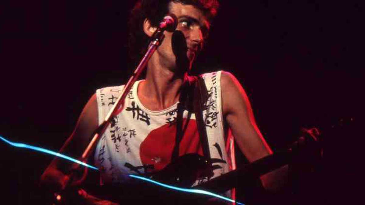 1200x675 Ya No Mires Atrás', un regalo de Luis Alberto Spinetta a la música y a la vida a 70 años de su nacimiento