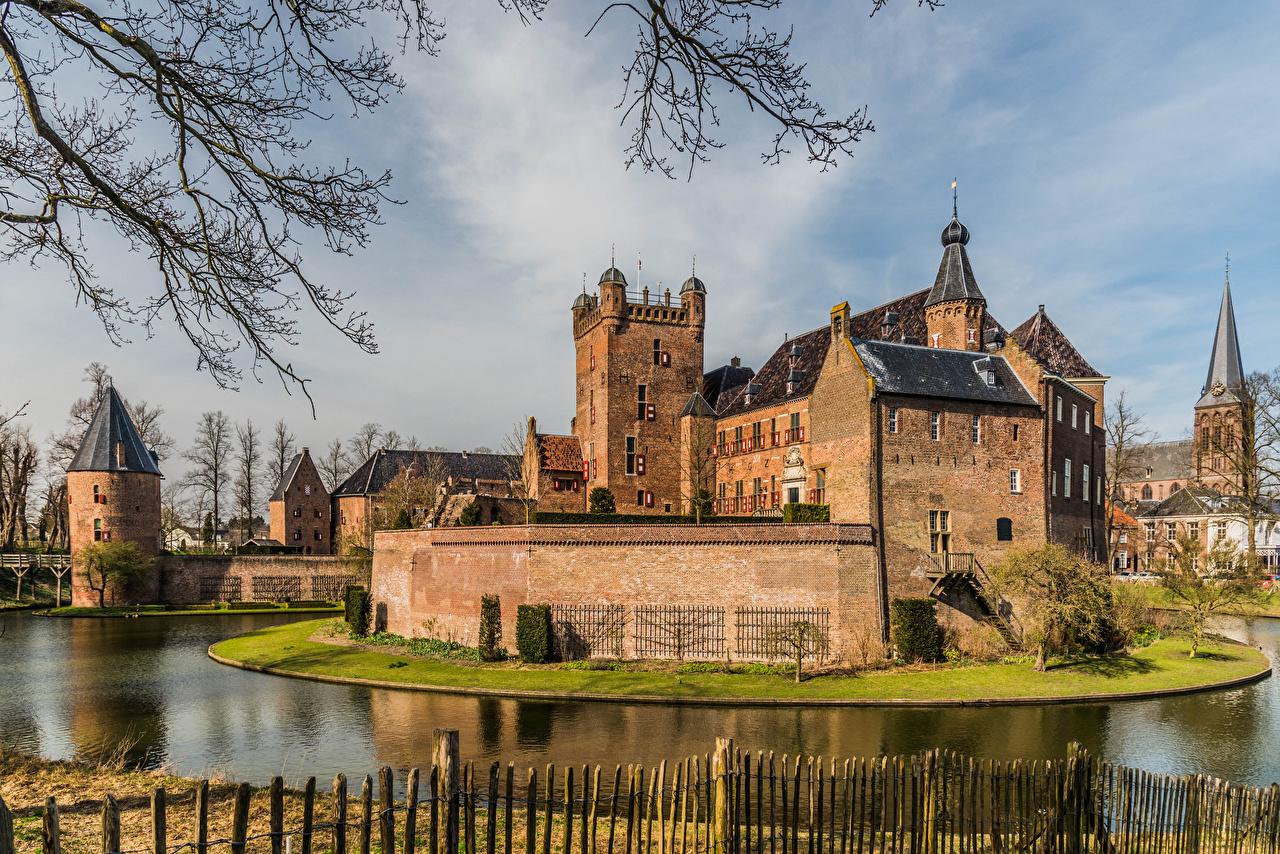 1280x854 Picture Netherlands Tower Huis Bergh castle, Bergh Canal Castles