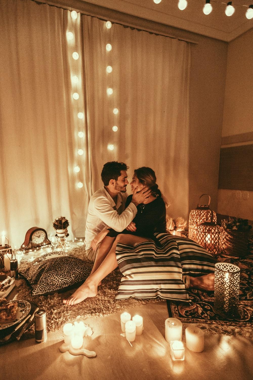 1000x1500 Sweet Couple Picture. Download Free Image