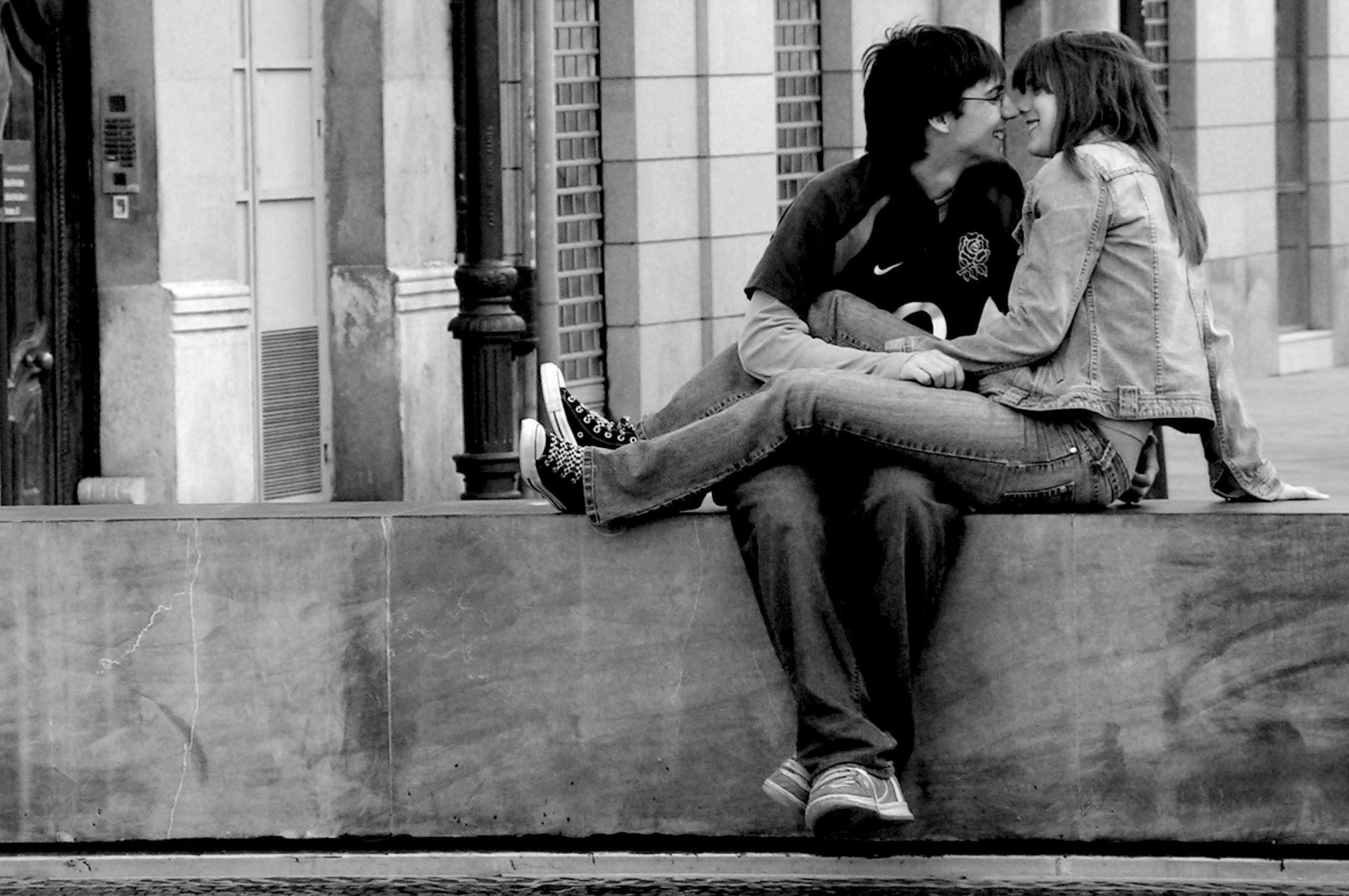 2560x1700 Romantic Black and White Wallpaper, HD Romantic Black and White Background