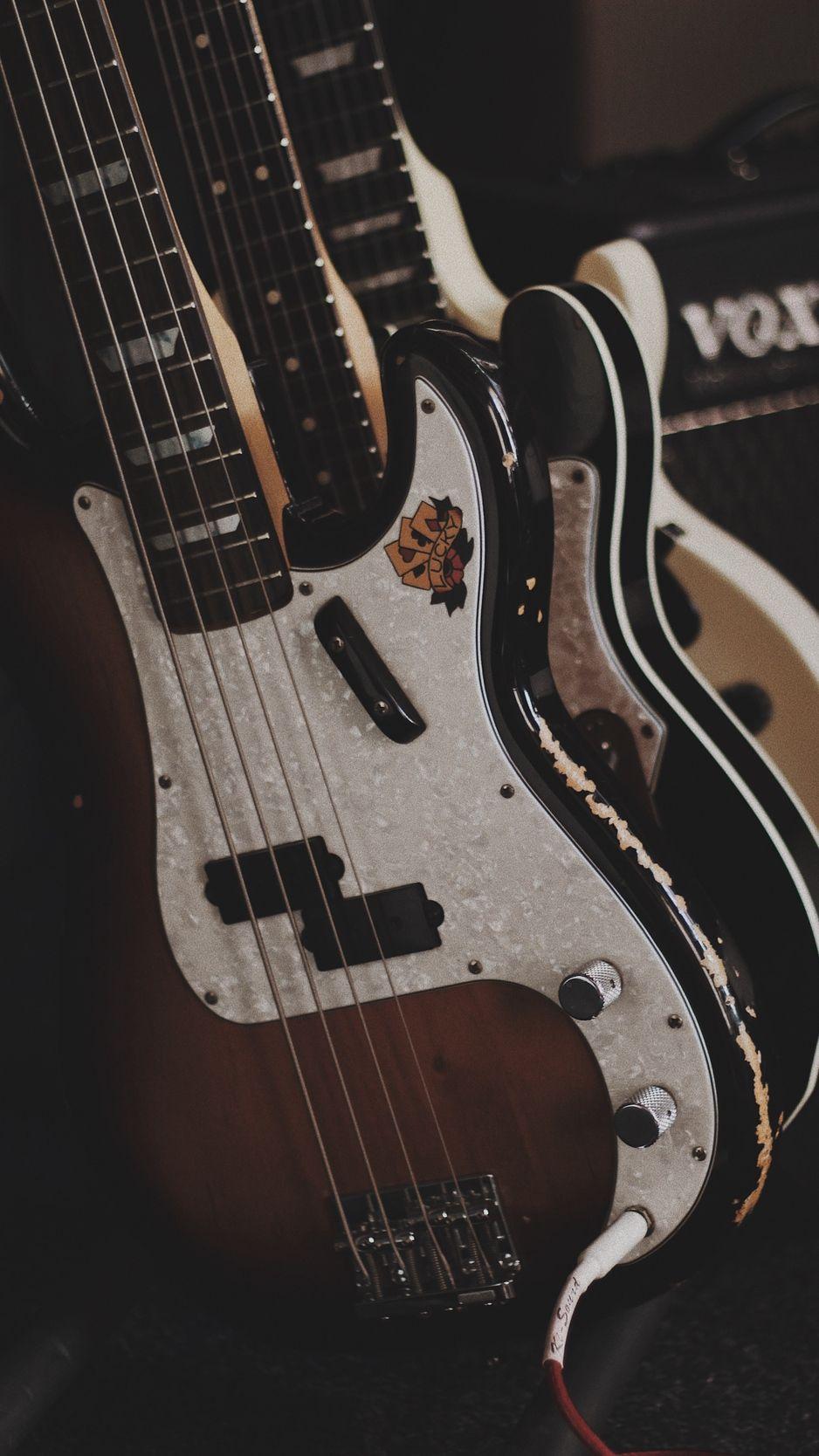 938x1668 Guitar iPhone Wallpaper