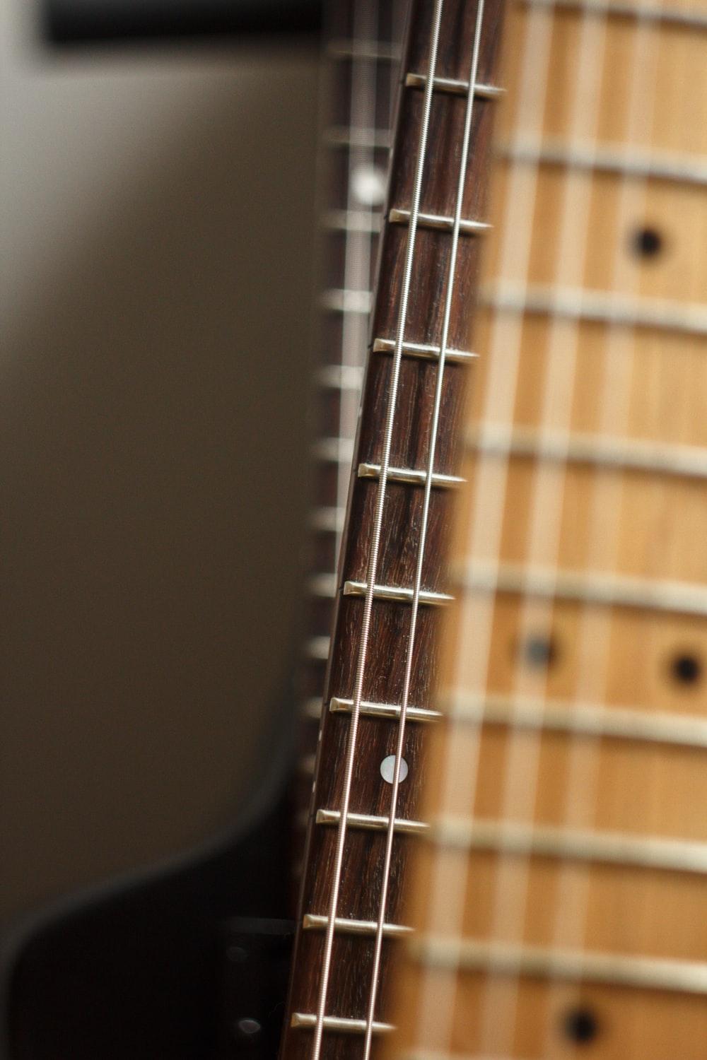 1000x1500 Free Guitar Image