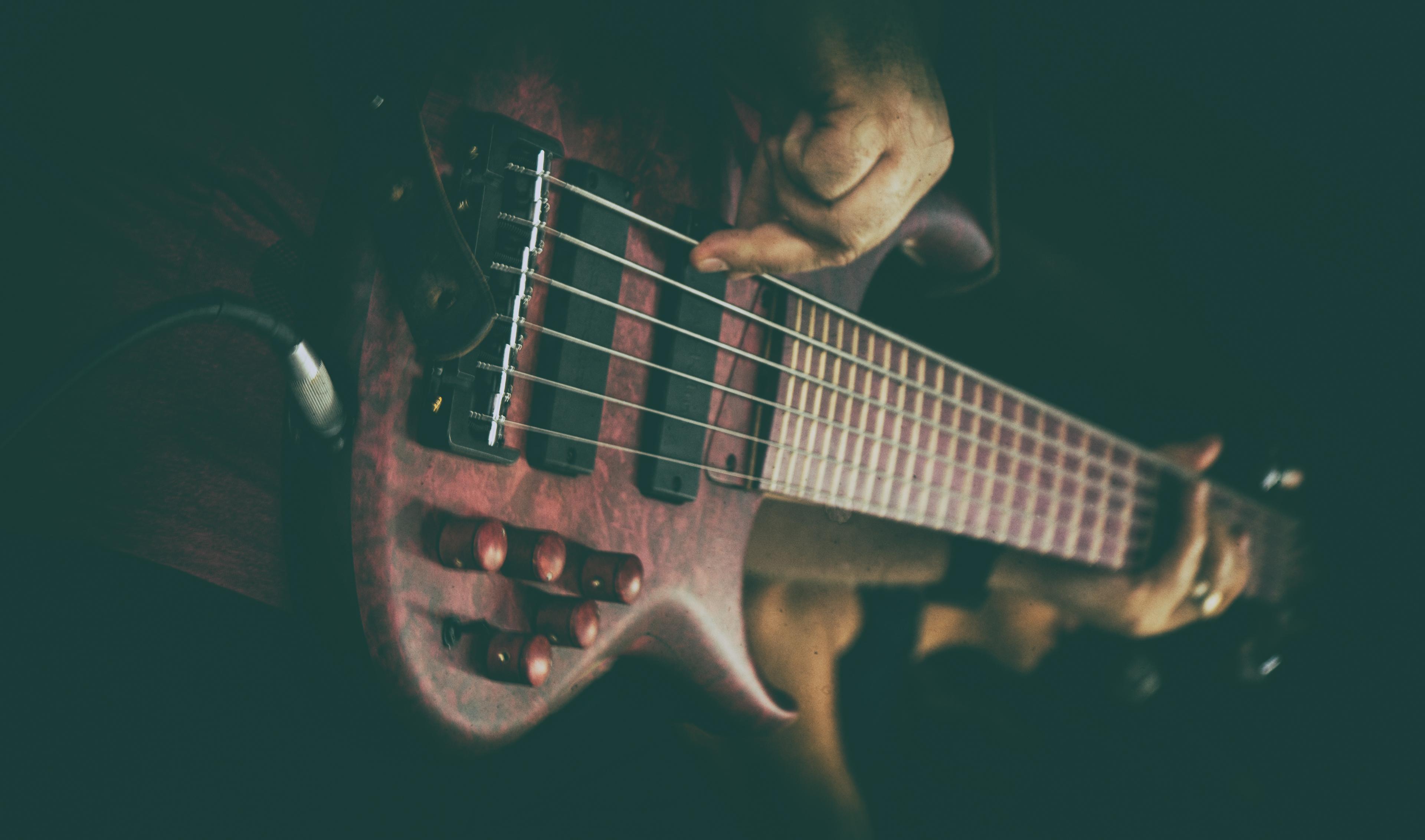 3840x2263 Guitar 4k Ultra HD Wallpaper