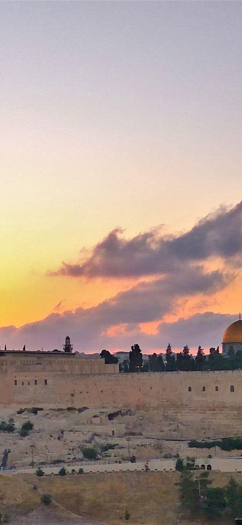 828x1792 Israel iPhone Wallpaper