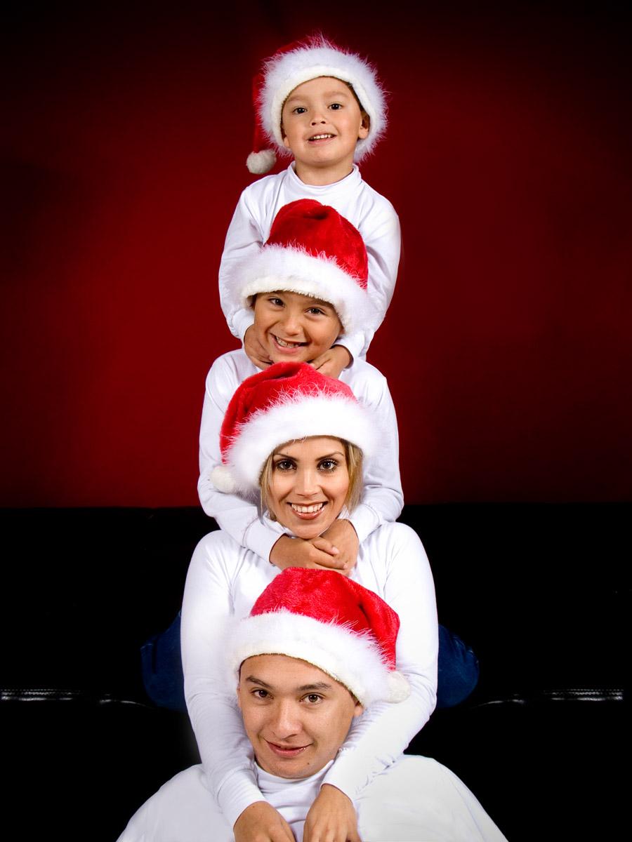900x1200 Taking great family photo this winter and Wedding Blog