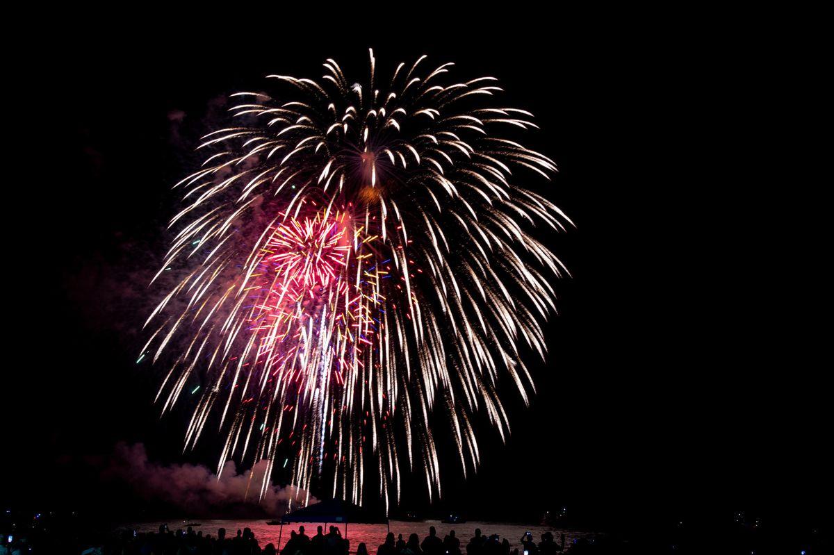 1200x799 Photos: Fourth Of July Fireworks Over The Virginia Beach Oceanfront Virginian Pilot