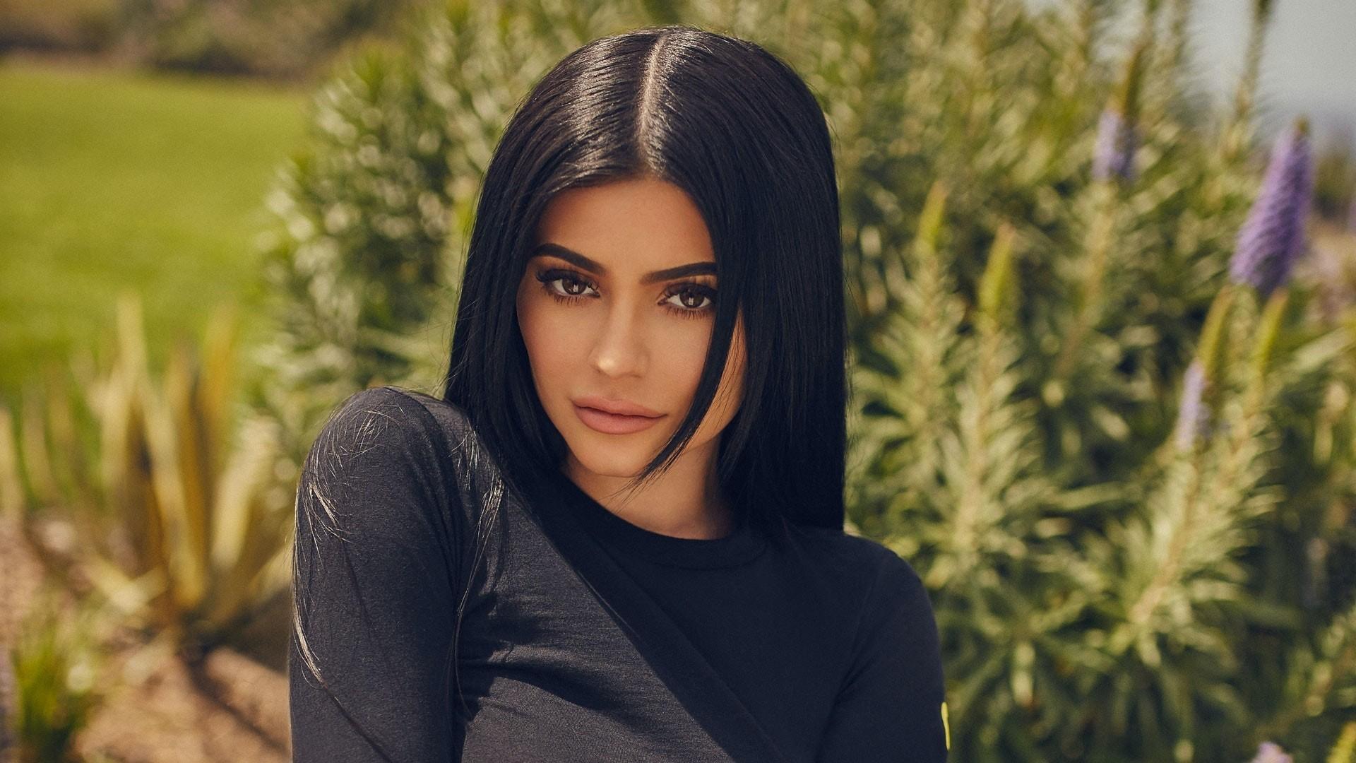 1920x1080 Kylie Jenner Wallpaper