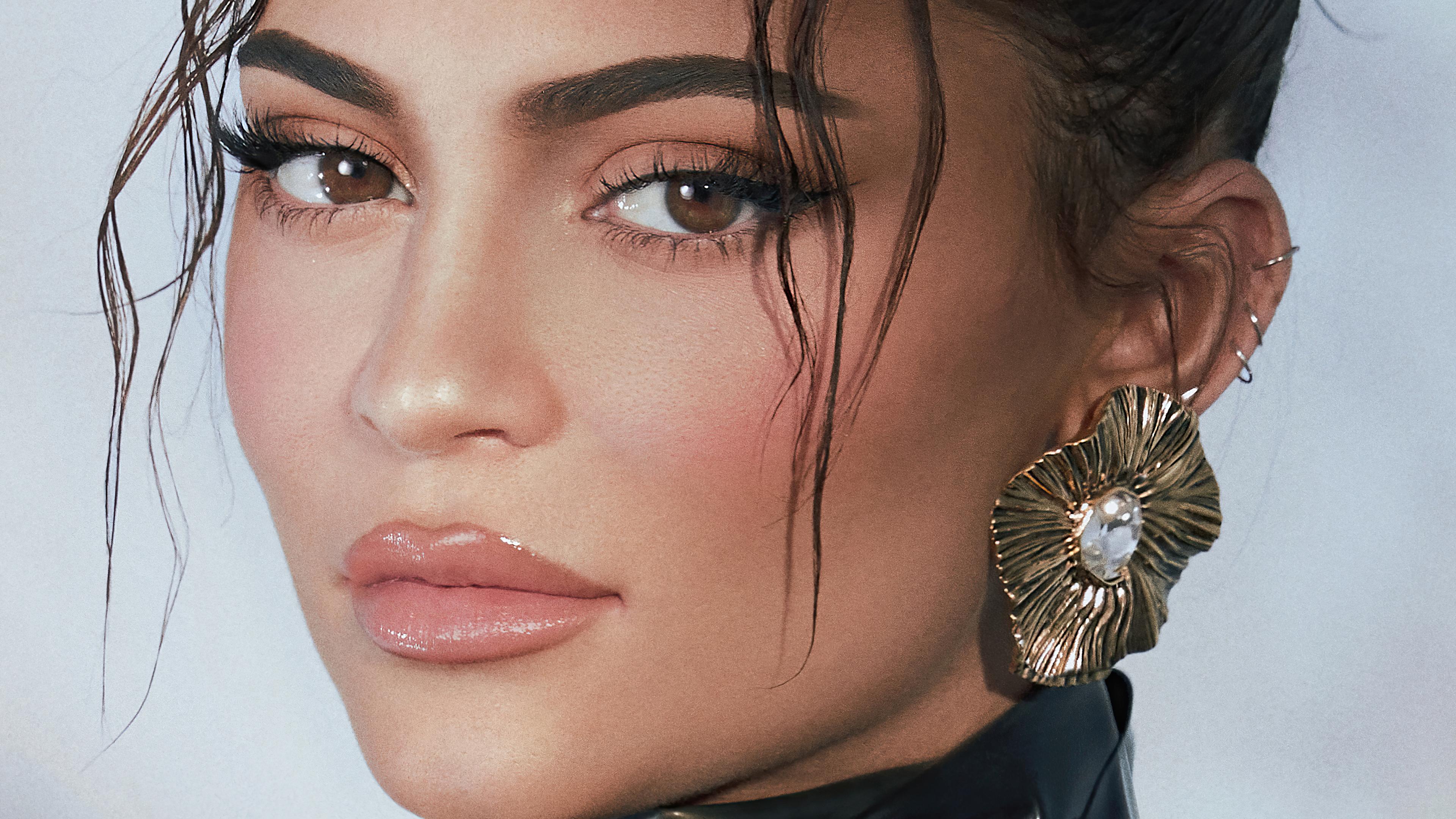3840x2160 Kylie Jenner Vogue Hk HD Celebrities, 4k Wallpaper, Image, Background, Photo and Picture