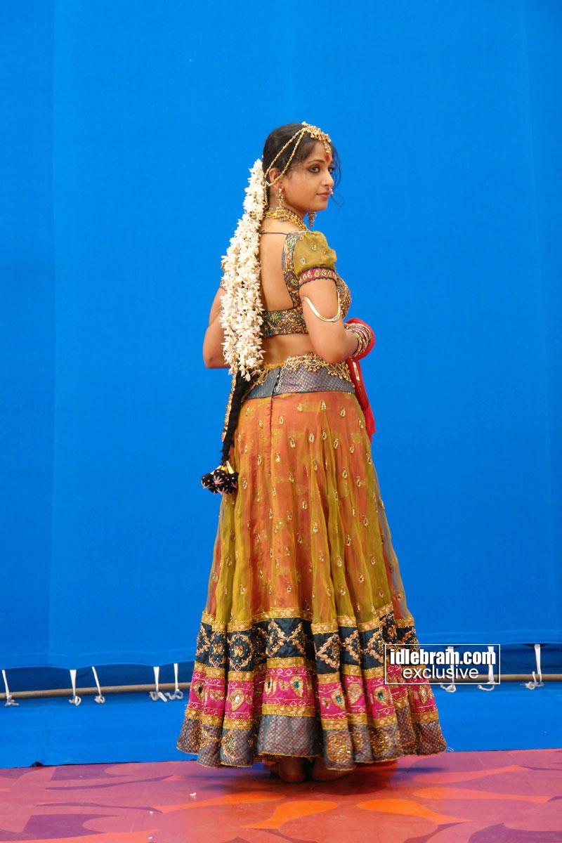 800x1200 arundhati- Image, Picture, Photo, Icon and Wallpaper: Ravepad place to rave about anything and everything!