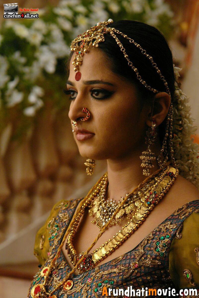 800x1200 Arundhati Reddy