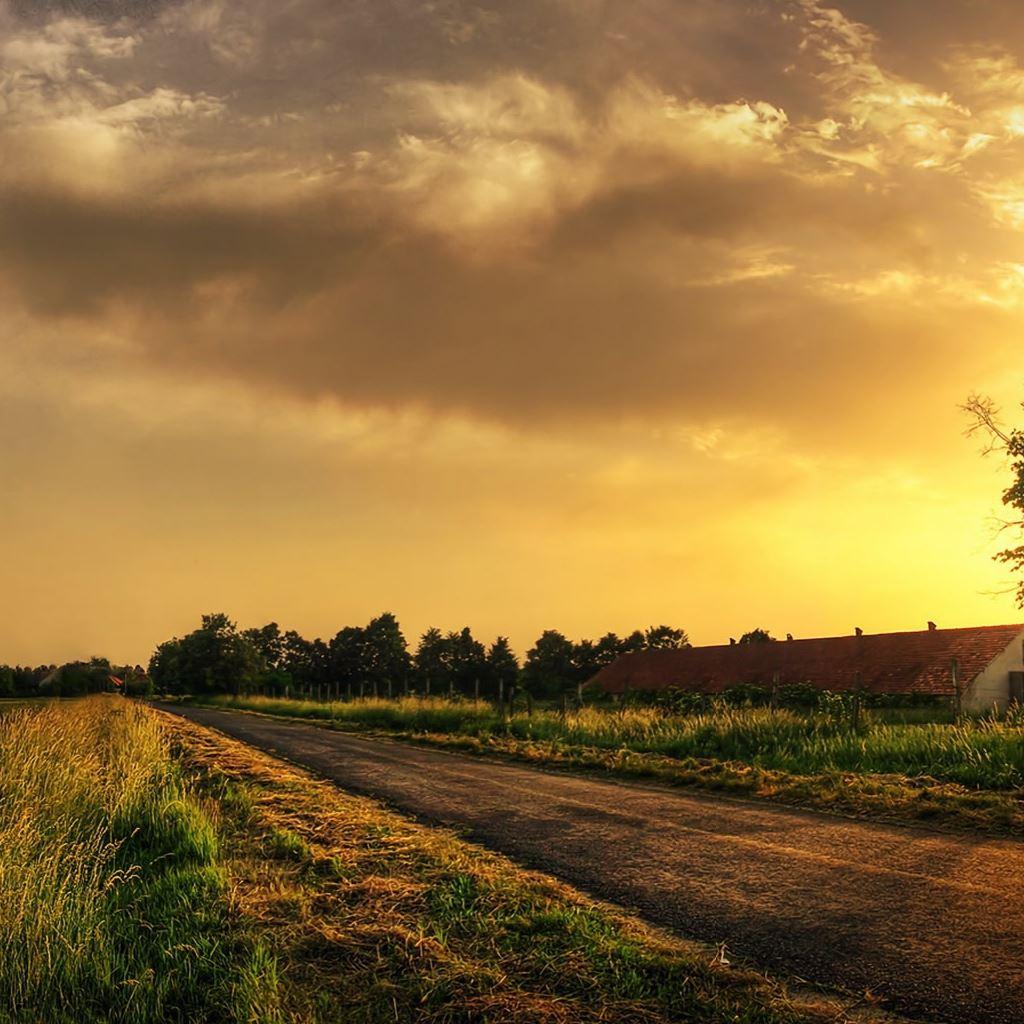 1024x1024 Best Farm iPad HD Wallpaper