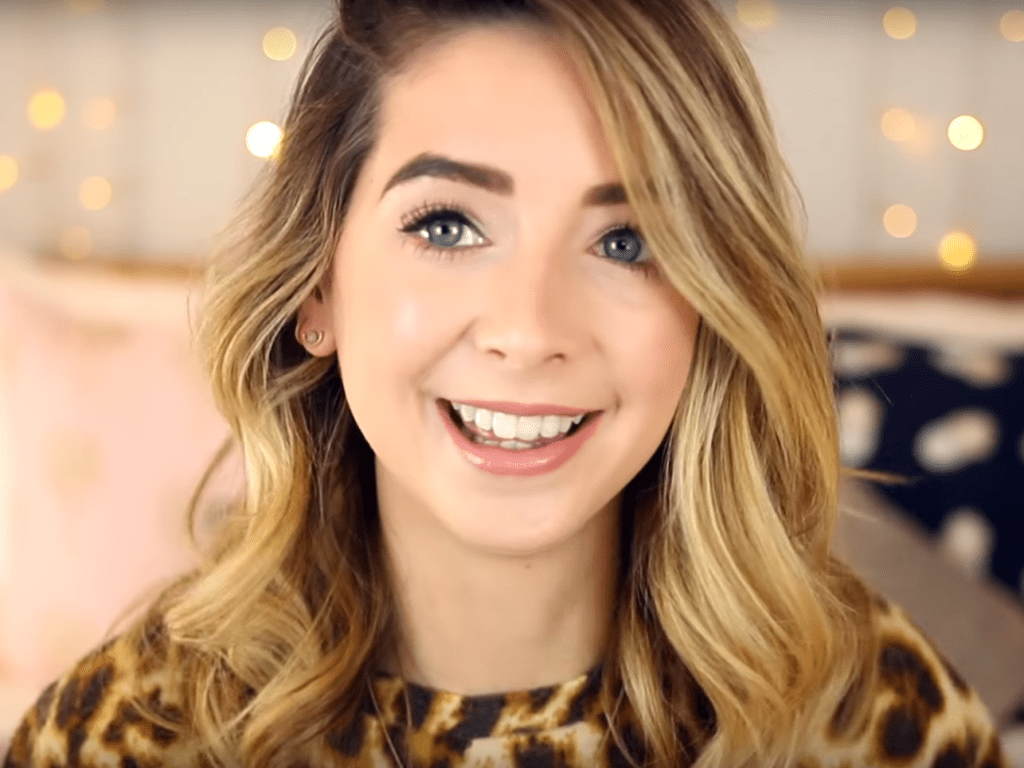 1024x768 Zoe Sugg Wiki, Bio, Age, Height, Weight, Facts, Family And More
