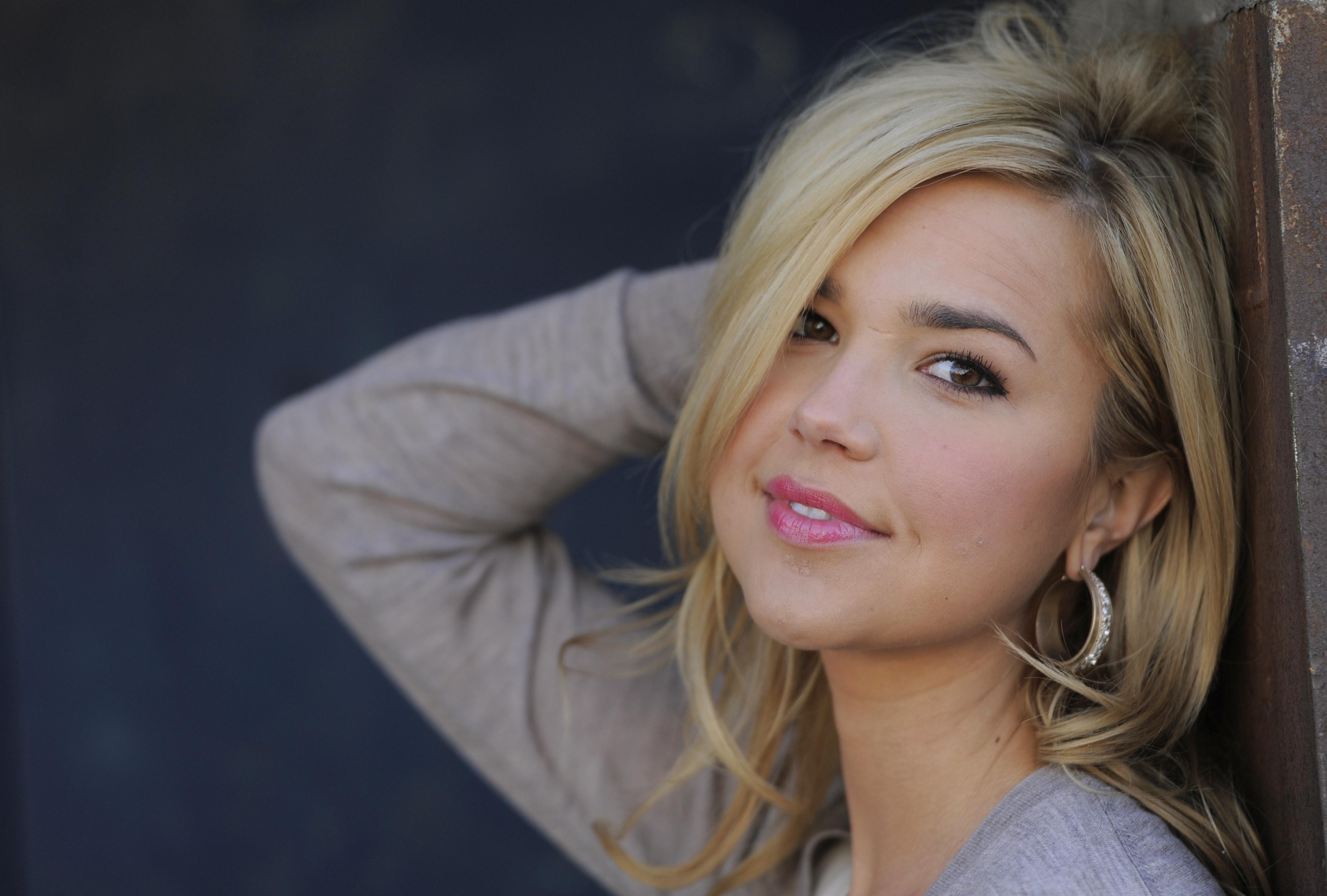 3992x2696 Arielle Kebbel 4k Ultra HD Wallpaper