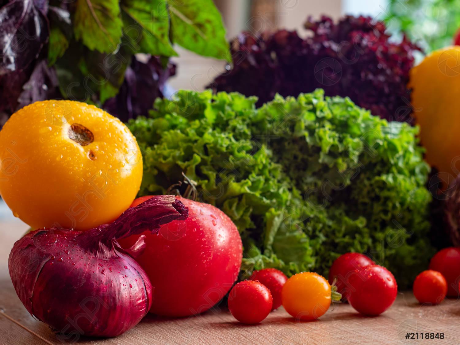 1500x1125 Assortment of fresh colorful vegetables background Frame of organic food