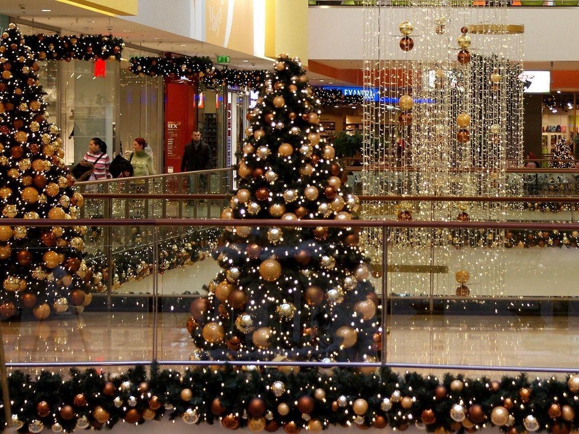 1152x864 Christmas Shopping Wallpaper