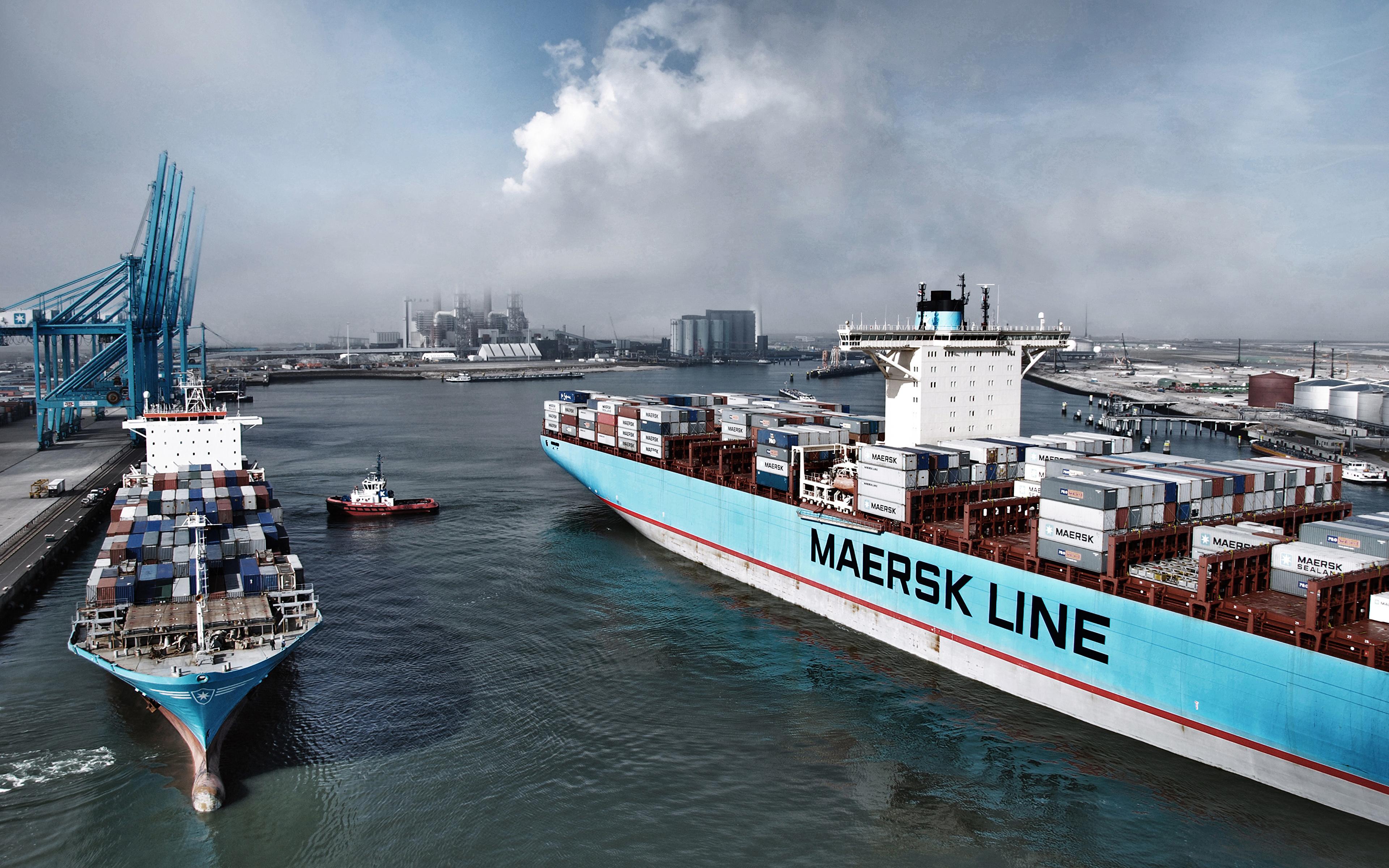 3840x2400 Wallpaper Container ship Maersk Line ship 3840x2400