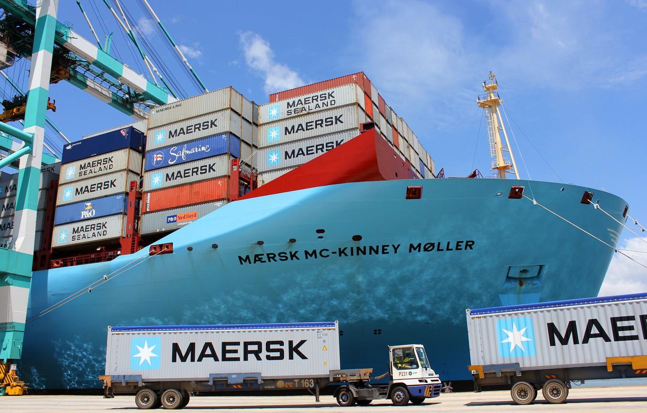 1332x850 Wallpaper Port, The Ship, Cargo, A Container Ship, Cranes, Terminal, Tugs, Container, Maersk, Maersk Line, Cargo, Tug, Container, Maersk, Maersk Line, Mærsk Mc Kinney Møller Image For Desktop, Section другая техника