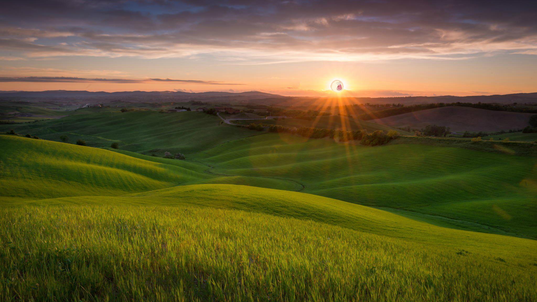 2048x1152 Tried to find a good sun wallpaper, but none really fit me. So I made my own; Screaming Sunrise Over Tuscany.: rickandmorty
