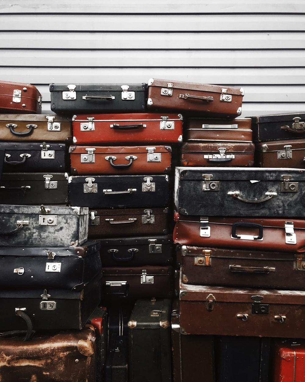 Vintage Suitcase Wallpapers - Top Free Vintage Suitcase Backgrounds