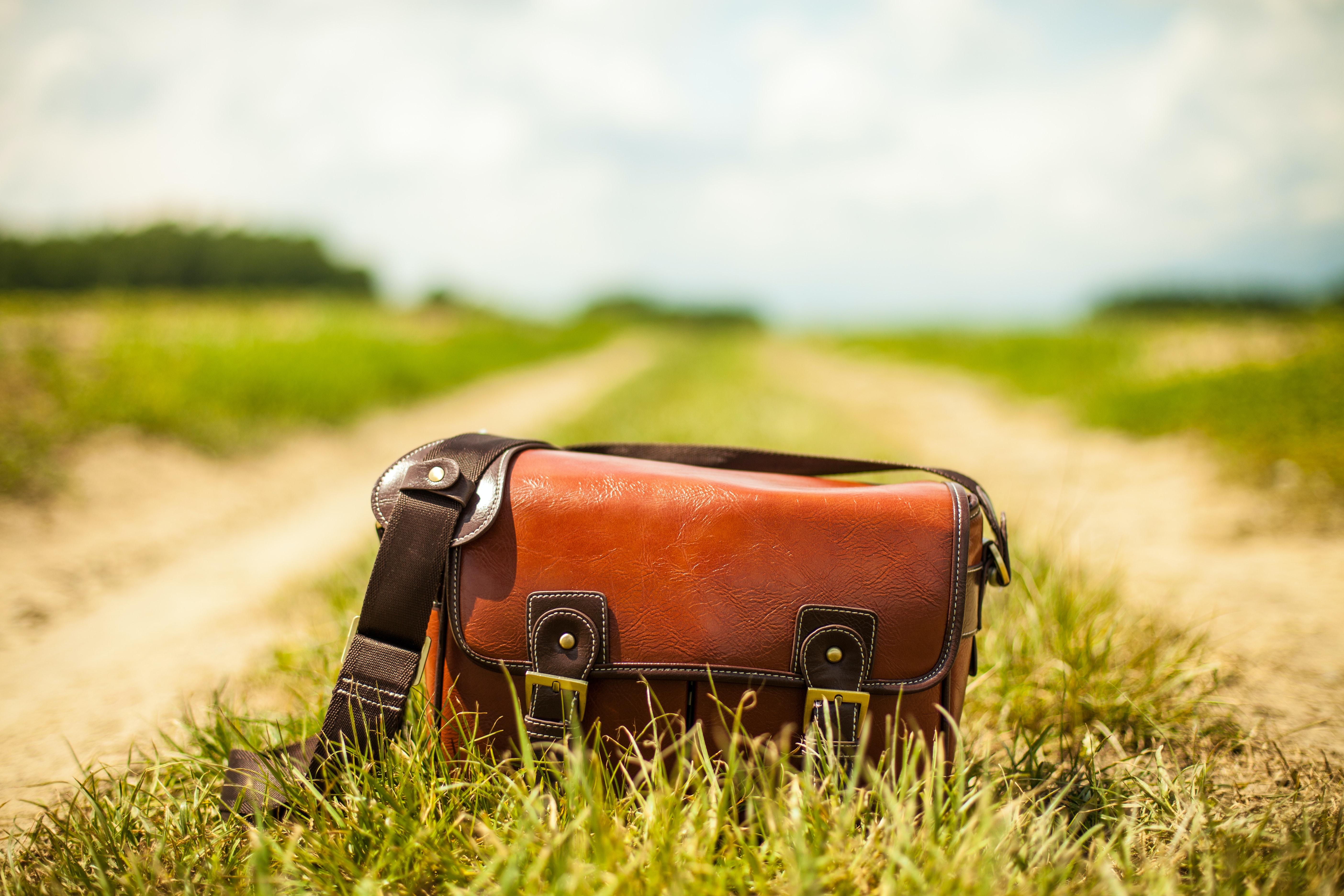 Vintage Suitcase Wallpapers - Top Free Vintage Suitcase Backgrounds