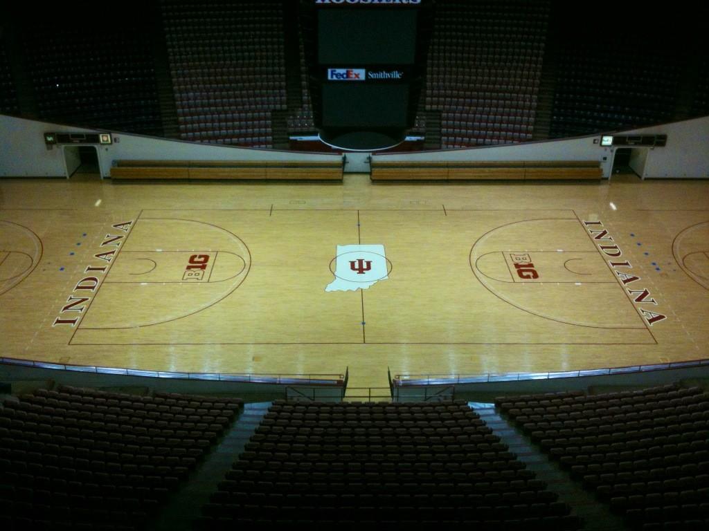1024x768 Iu Basketball Wallpaper HD Wallpaper