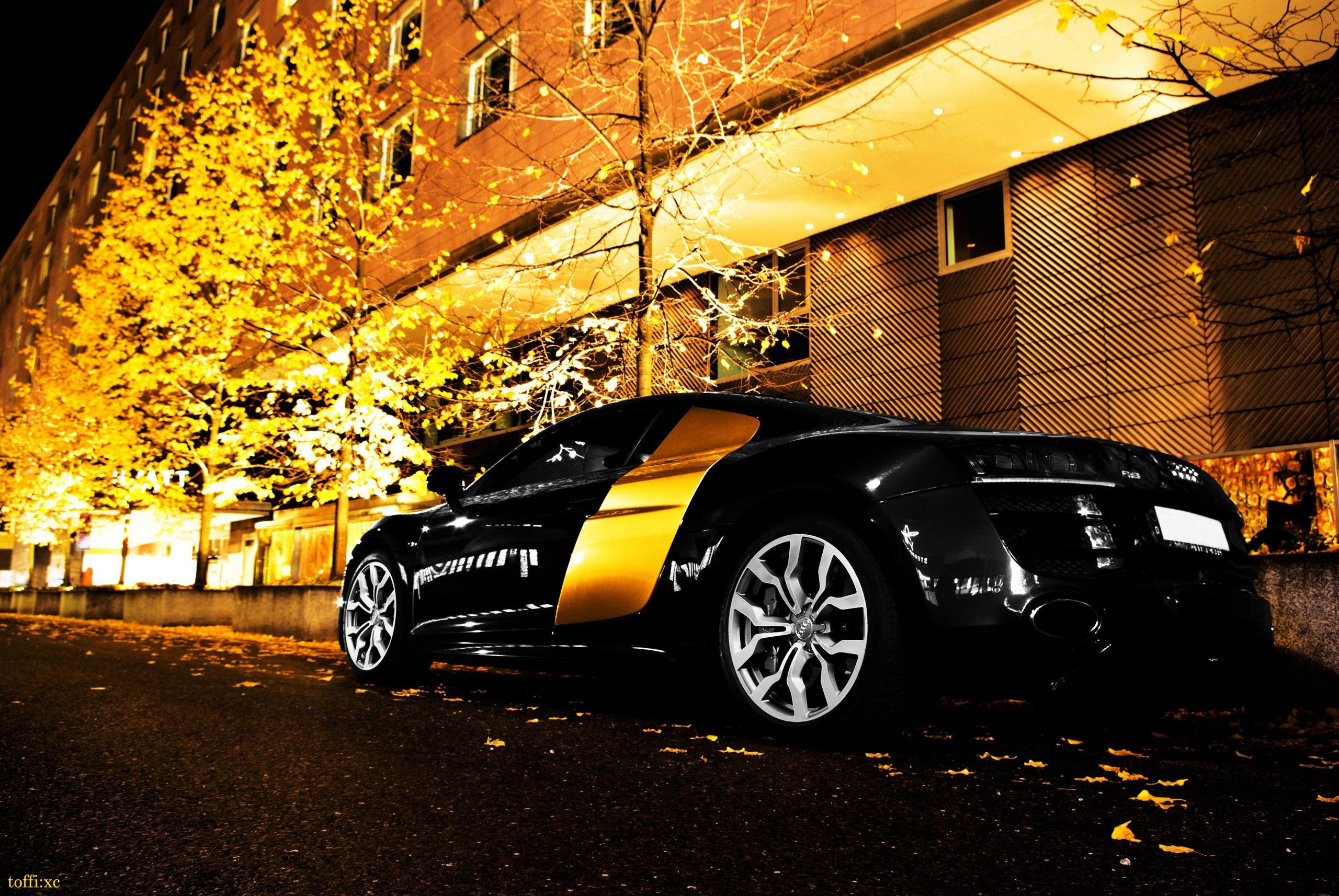 2560x1714 Black and Gold Car Wallpaper HD Free download
