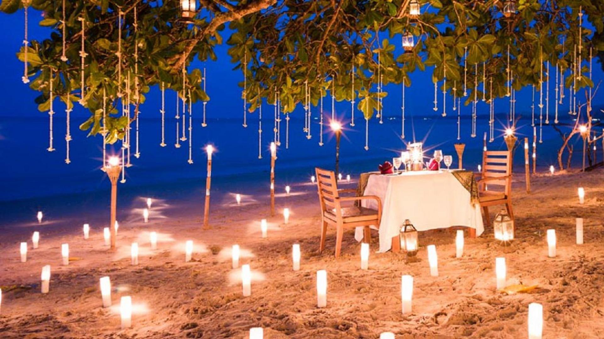 1920x1080 Romantic beach dinner wallpaperx1080