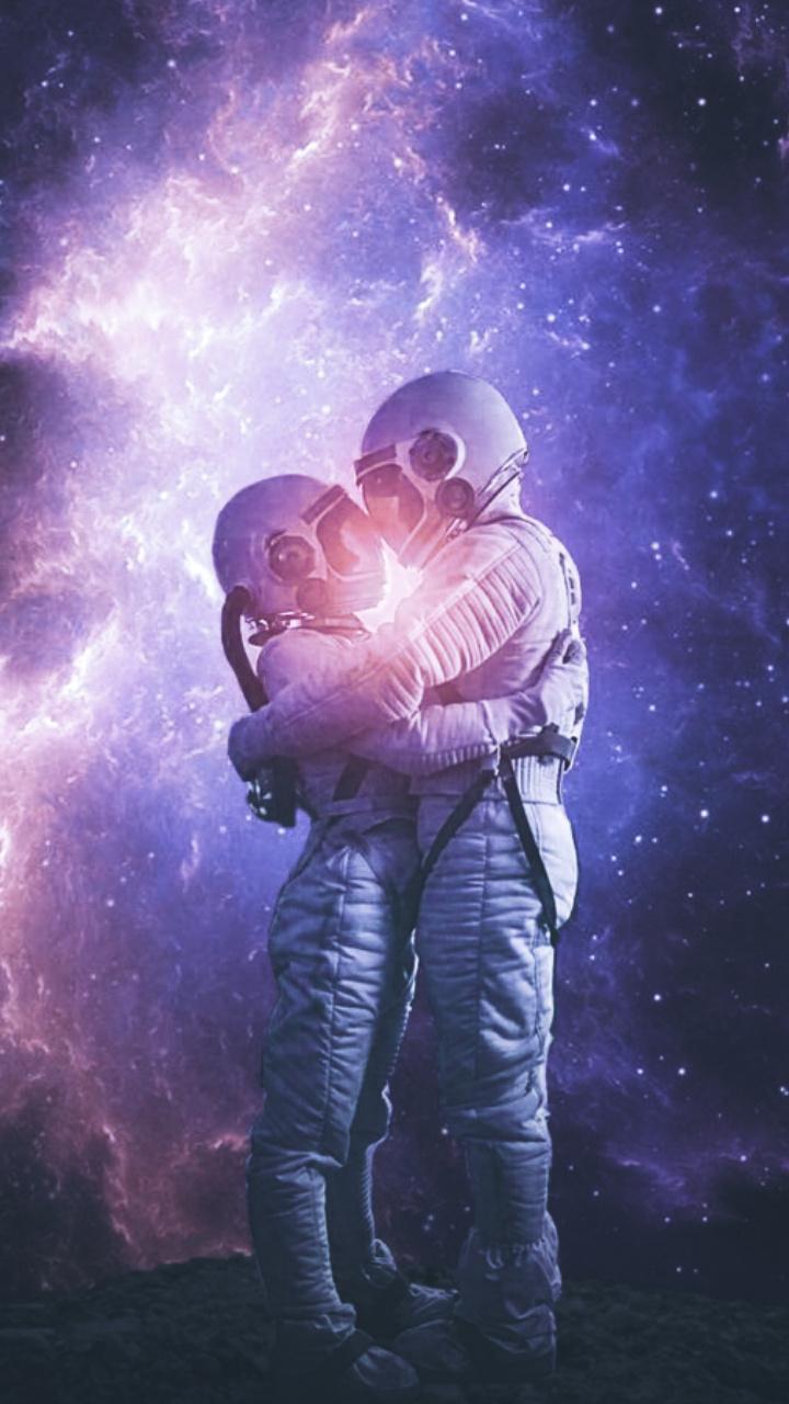 720x1280 Astronaut iPhone Wallpaper { 4k & HD }