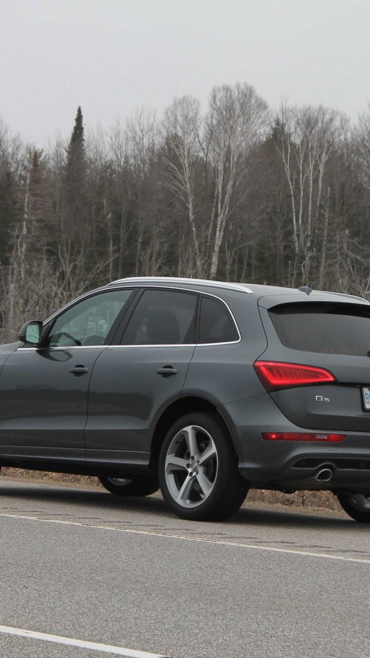 750x1334 Download 750x1334 Audi Q Road, Silver, Suv Cars Wallpaper for iPhone iPhone 6