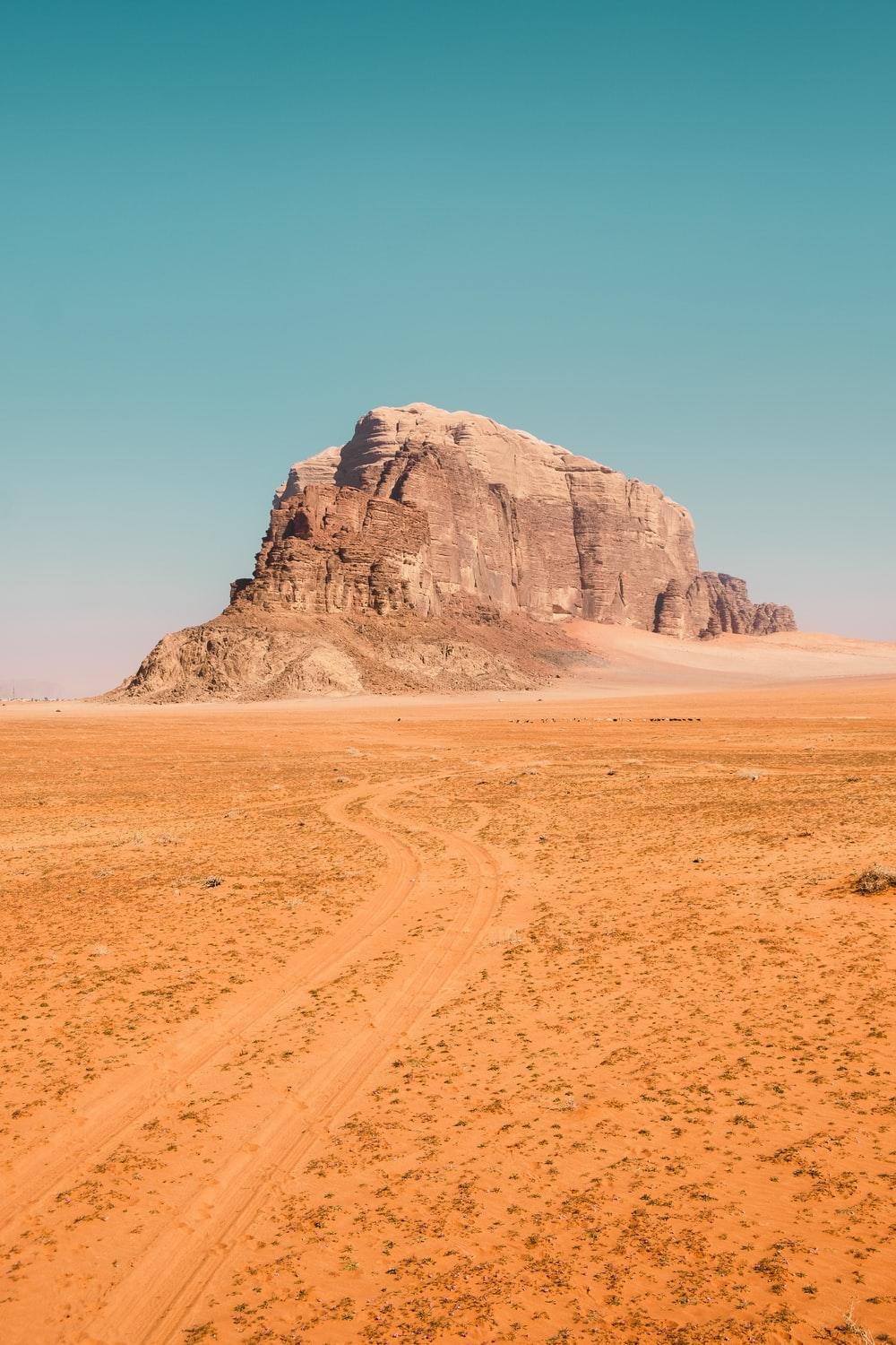 1000x1500 Desert Landscape Picture [HD]. Download Free Image