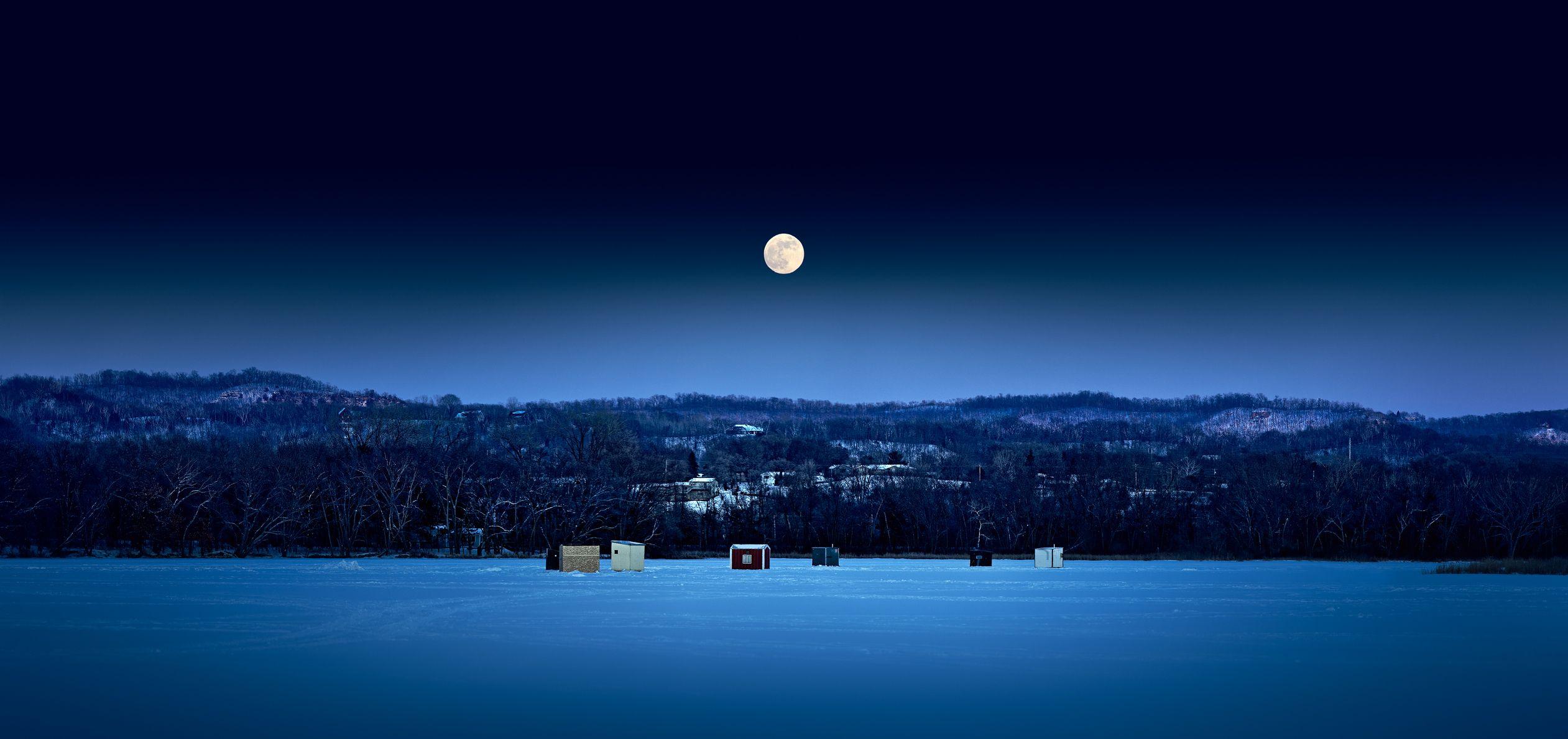 2522x1189 The Super Snow Moon is basically the Marie Kondo of full moons, so prepare accordingly. Winter wallpaper, Winter nature, Nature wallpaper
