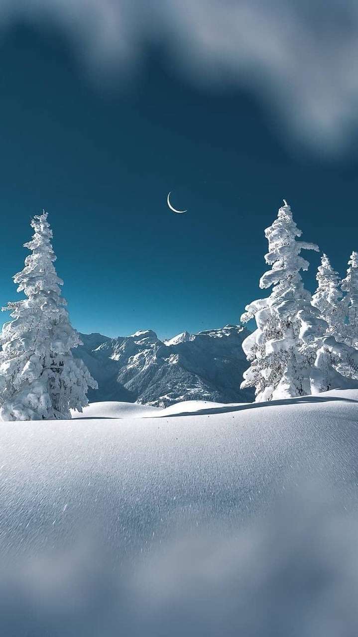 719x1279 North Pole Ice Sky Moon IPhone Wallpaper Wallpaper : iPhone Wallpaper