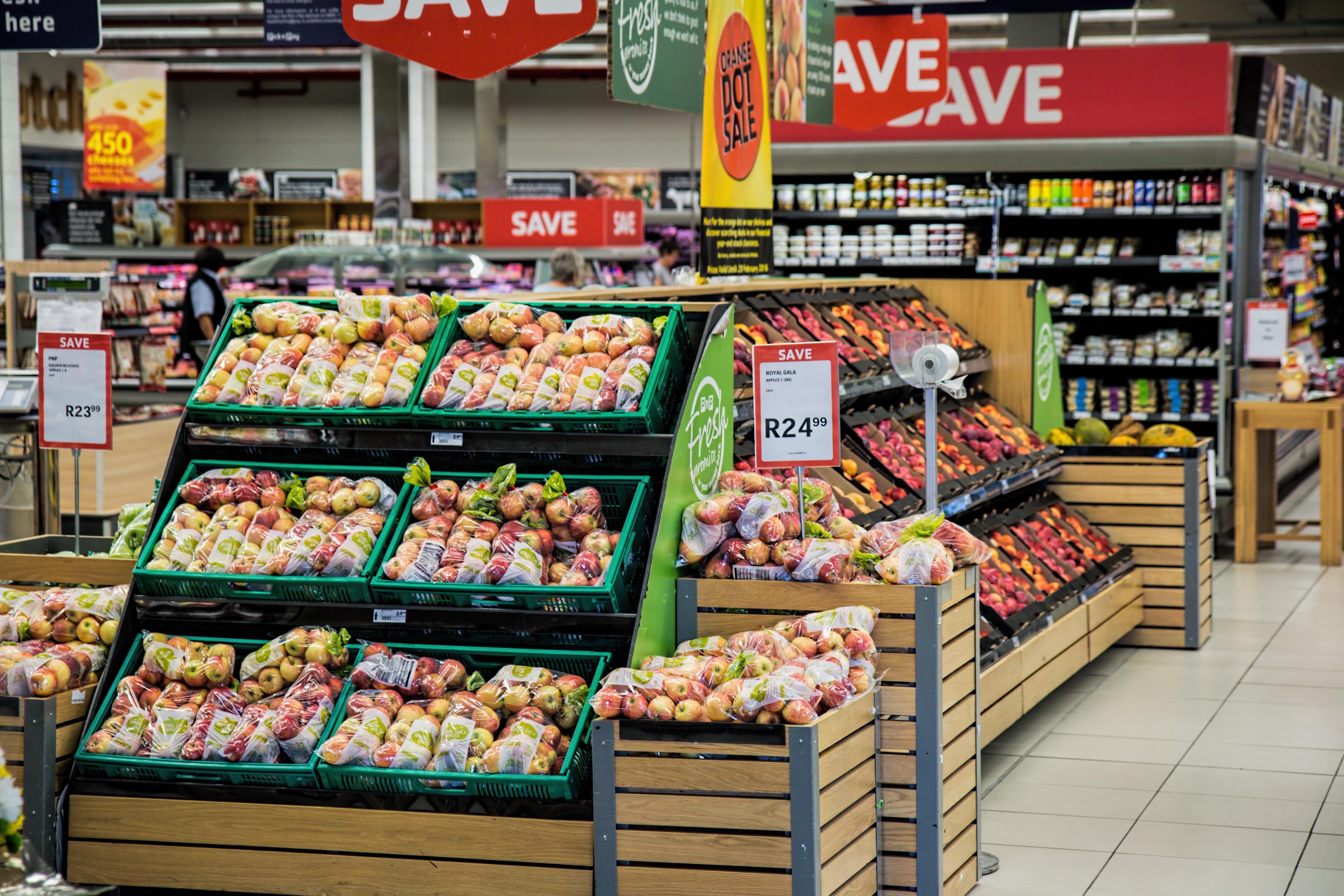 5472x3648 Grocery Store · Free