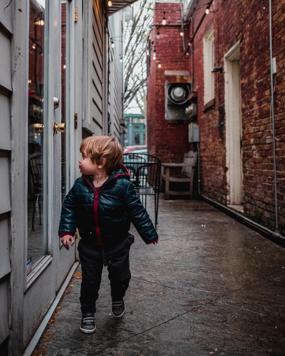 1000x1250 Children Playing In The Rain Picture. Download Free Image