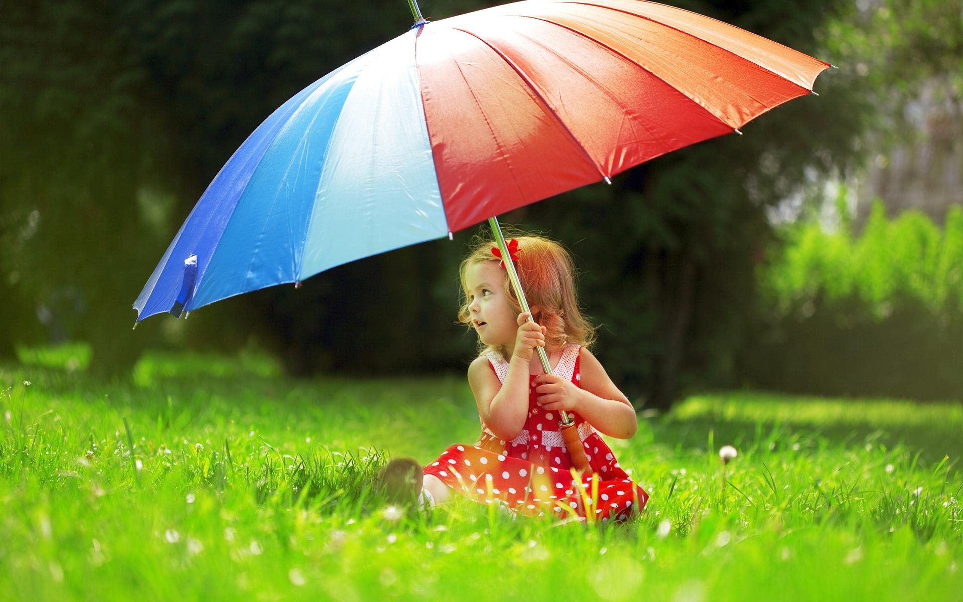 1920x1200 Beautiful Cute Baby Girl With Umbrella