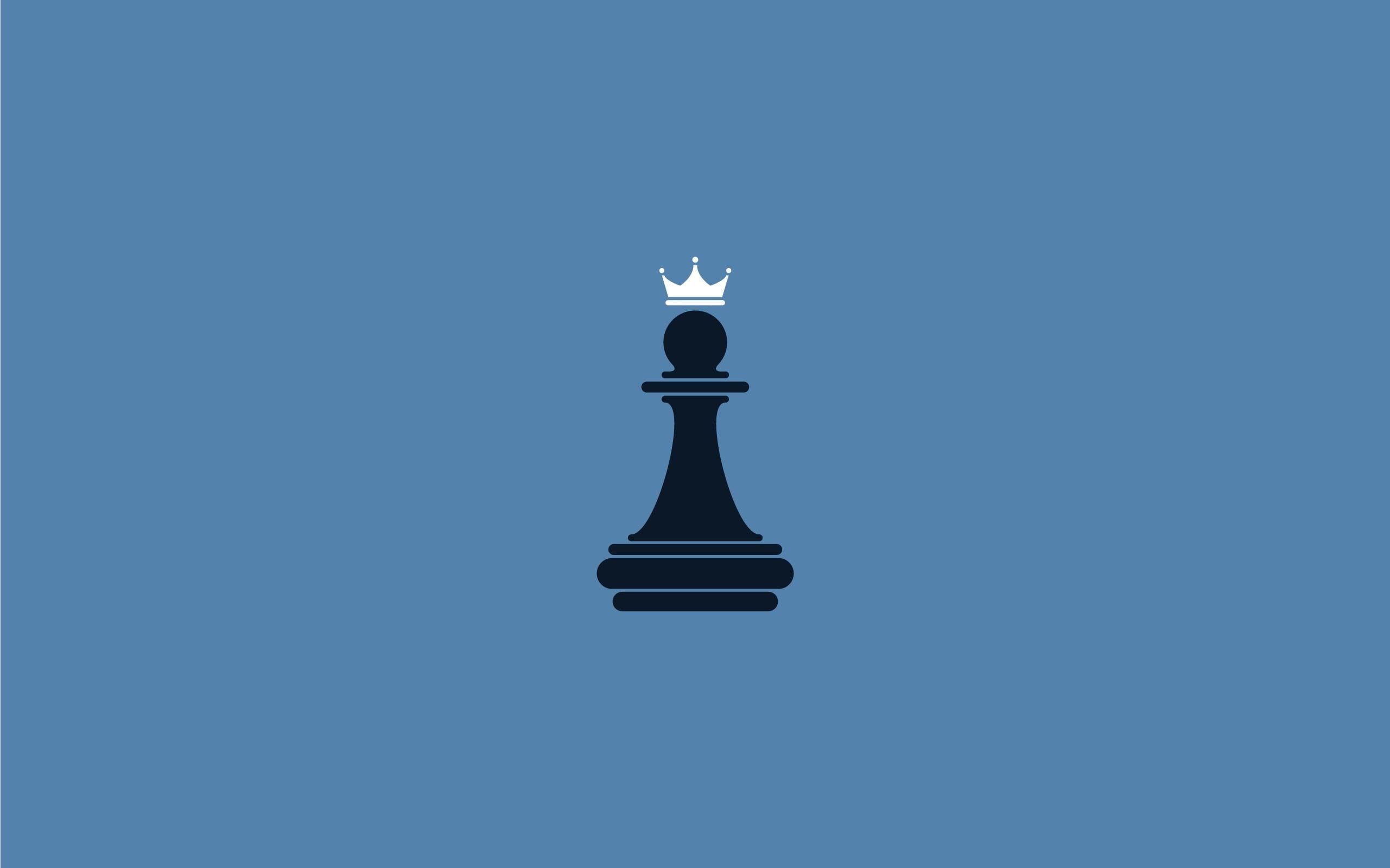 2561x1600 pawn to queen