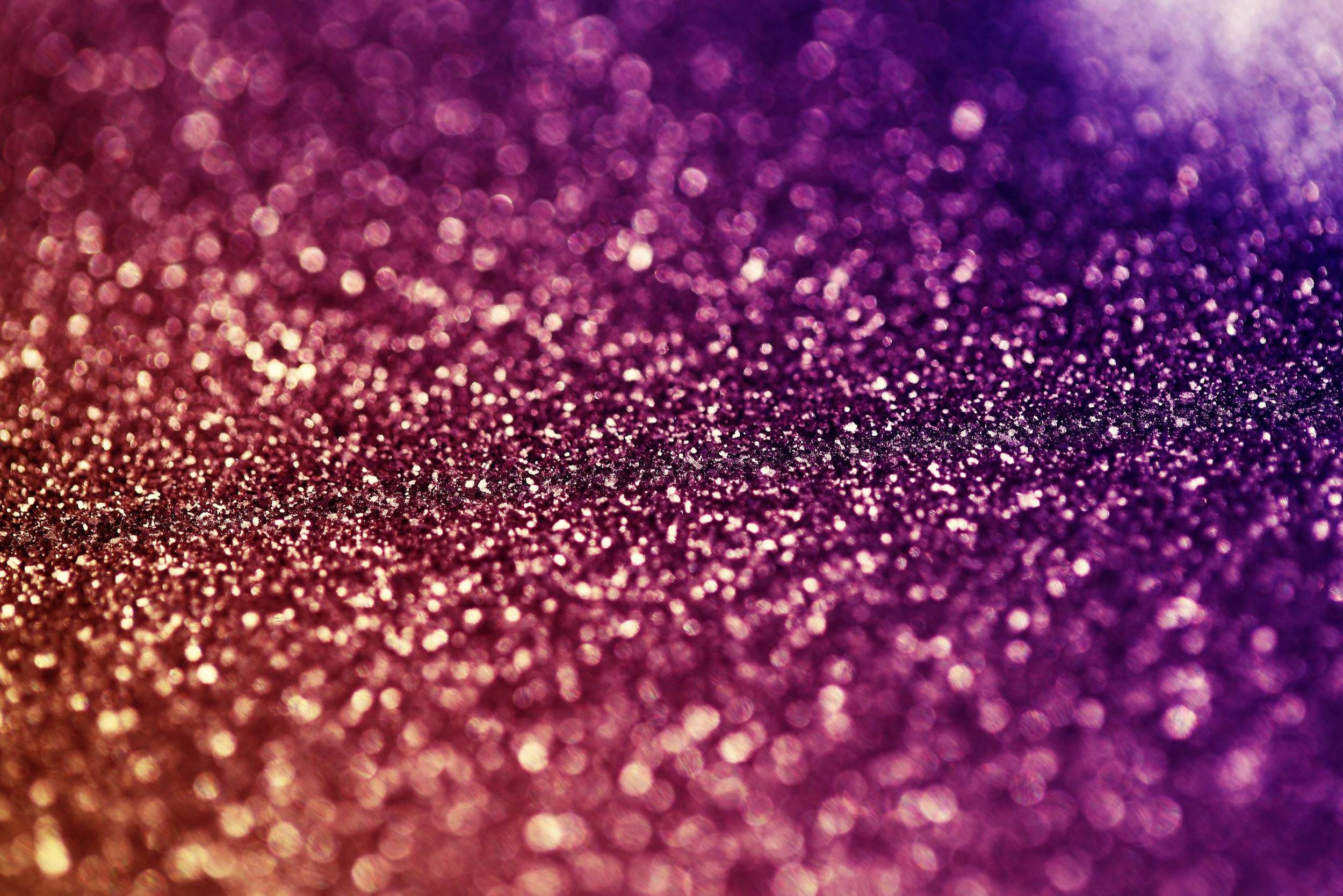 2500x1667 Sparkly Plum Wallpaper