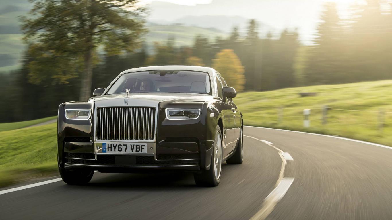 1366x768 Download Luxury Car, Rolls Royce Phantom, Black Wallpaper, 1366x Tablet, Laptop